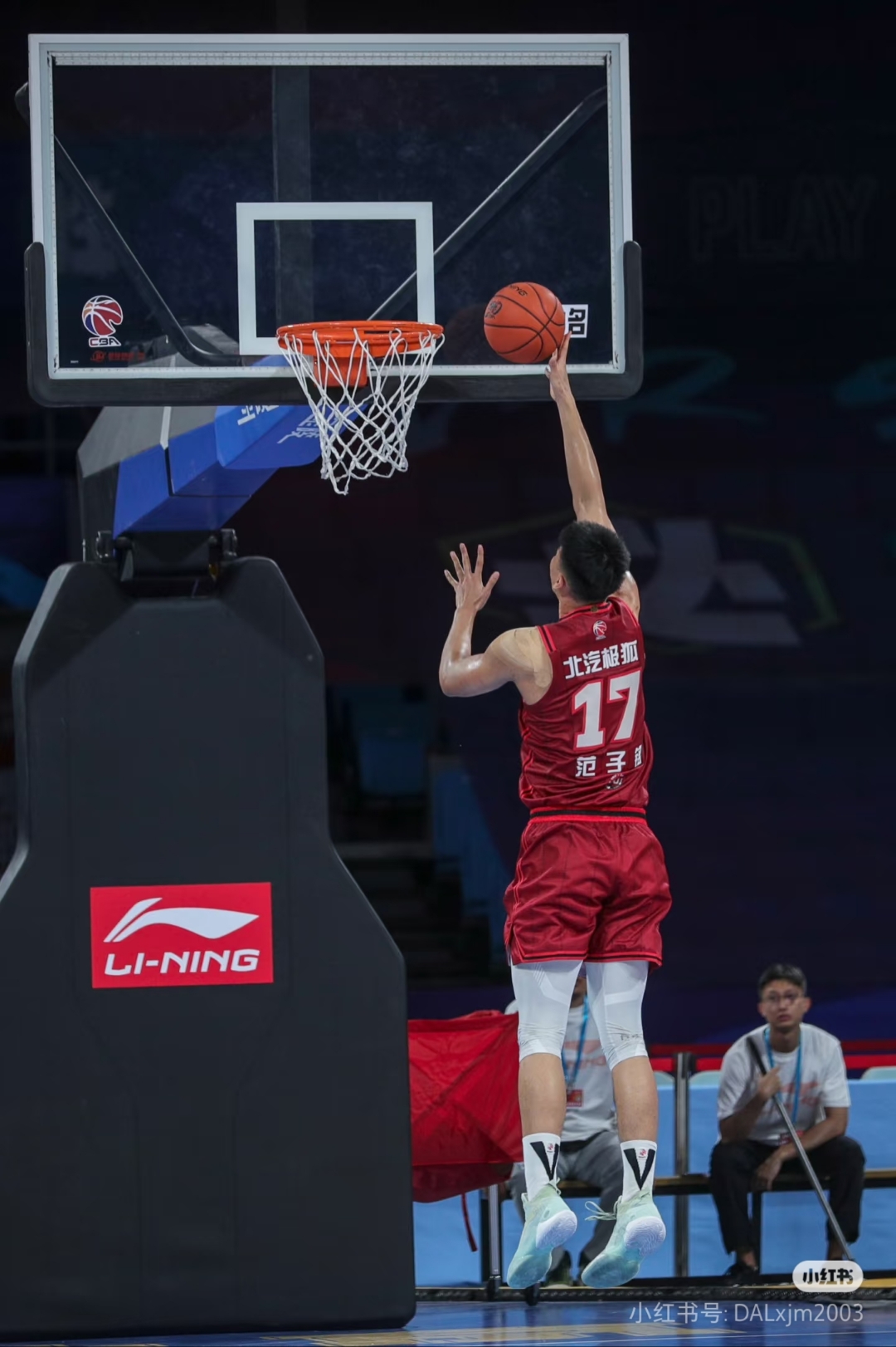 福建男篮连胜气势不减,努力备战冲刺 福建男篮连胜气势不减,努力备战冲刺