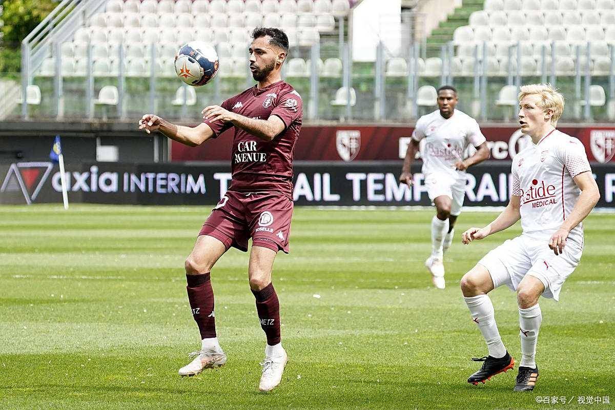 开云体育登录入口-场上较量热火朝天，斯特拉斯堡对战梅斯的简单介绍