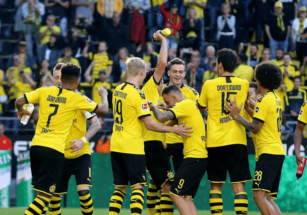 关于多特蒙德队员受伤，或将缺席接下来的比赛的信息